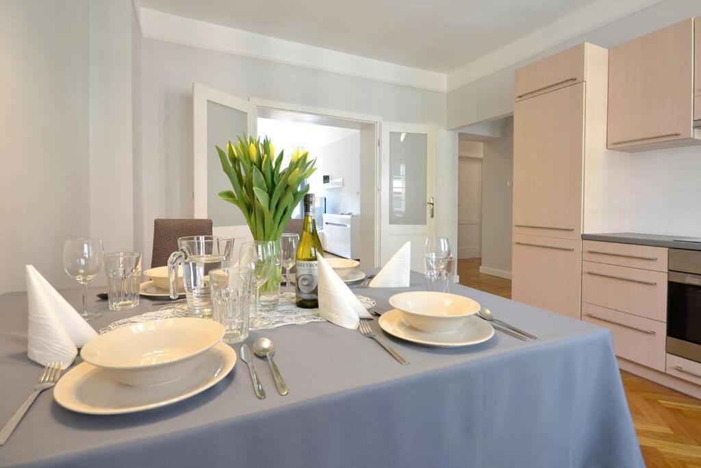 Z Apartment On Town Hall - Rynek Ratusz - 2 Rooms Wroclaw Dış mekan fotoğraf