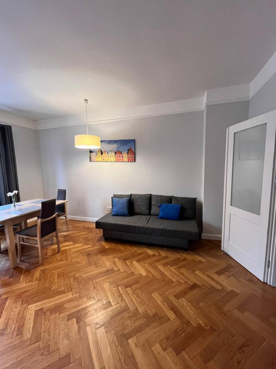 Z Apartment On Town Hall - Rynek Ratusz - 2 Rooms Wroclaw Dış mekan fotoğraf